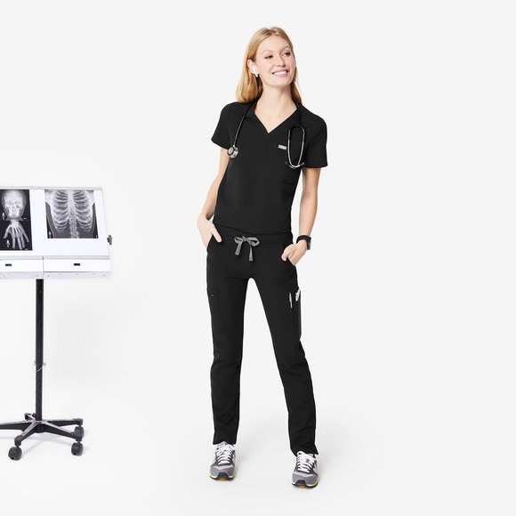 tall figs skinny scrub pants 💉 - Picture 1 of 3